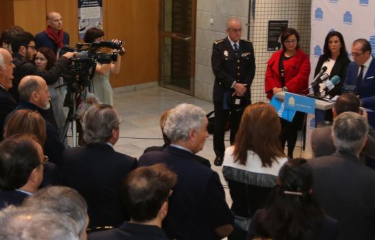 Acto-Derechos-Humanos-ICA-Malaga_EDEIMA20161213_0007_1.jpg
