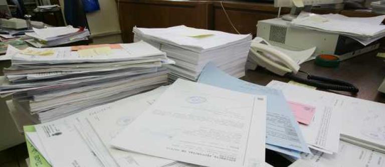 Atasco-juzgados-agilizacion-procesal-legajos_EDEIMA20120105_0004_1.jpg
