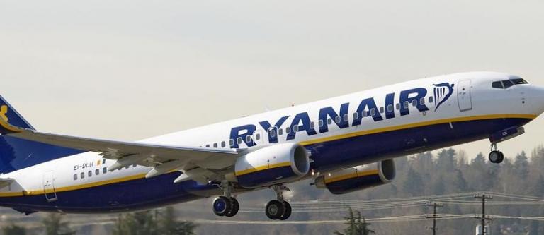 Avion-Ryanair_EDEIMA20110804_0012_1.jpg
