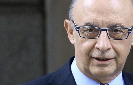 Cristobal-Montoro-Ministro-Hacienda_EDEIMA20170215_0011_1.jpg