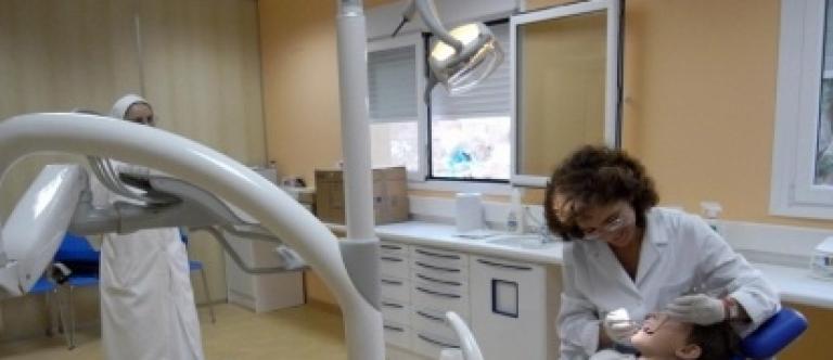Dentista_EDEIMA20120125_0003_1.jpg