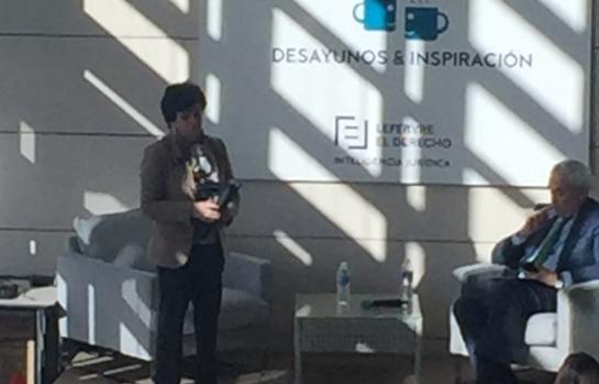 Desayuno-Pilar-Gomez-Acebo_EDEIMA20160331_0004_1.jpg