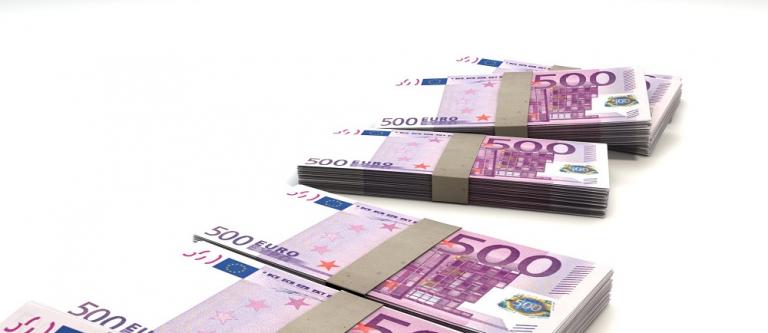 Dinero-billete-fajo_EDEIMA20151030_0007_1.jpg