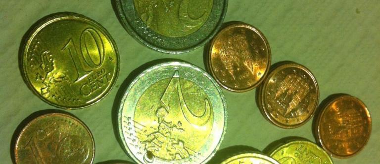Dinero_EDEIMA20111227_0014_1.jpg