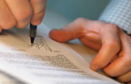 Firma-poliza-documento_EDEIMA20121115_0002_1.jpg