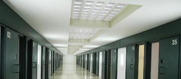Interior-carcel_EDEIMA20101220_0022_1.jpg