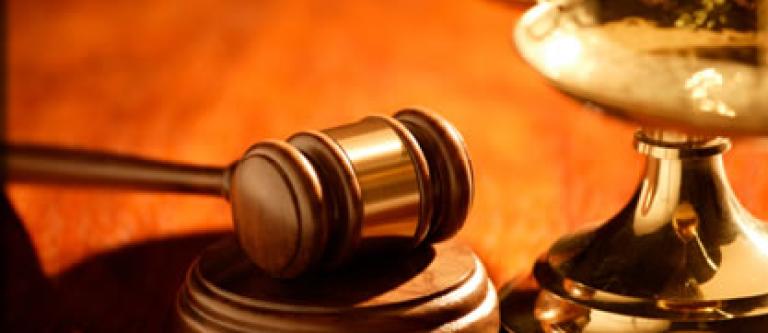 Justicia-legal_EDEIMA20110120_0035_1.jpg