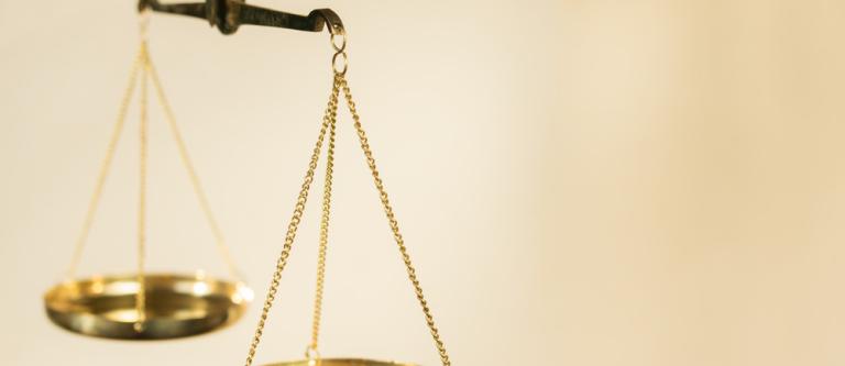 Legaljusticia_EDEIMA20160729_0003_1.jpg