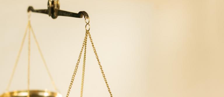 Legaljusticia_EDEIMA20160729_0003_1.jpg