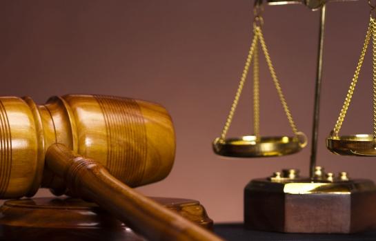 Legalmazajusticia_EDEIMA20140820_0035_1.jpg