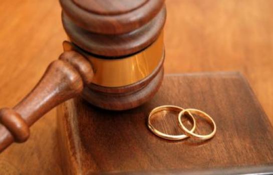 Matrimonio-divorcio-derecho-fiscalidad-matrimonial_EDEIMA20120315_0005_1.jpg