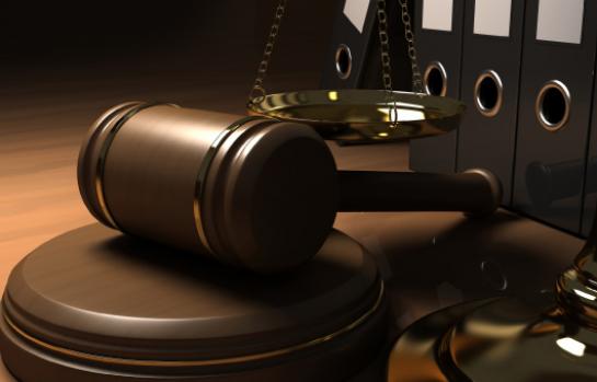 Maza-juez-justicia-arbitraje_EDEIMA20111220_0011_1.jpg