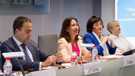 Mesa-redonda-ESADE-ARAG_EDEIMA20160719_0004_1.jpg