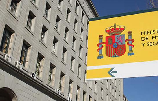 Ministerio-Empleo-Seguridad-Social_EDEIMA20120612_0001_1.jpg