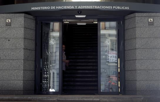 Ministerio-Hacienda-Administraciones-Publicas_EDEIMA20150629_0004_1.jpg