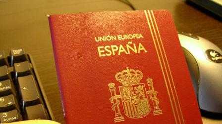 Nacionalidad-espanola-pasaporte_EDEIMA20110809_0013_1.jpg