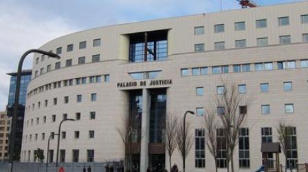 Palacio-Justicia-Navarra_EDEIMA20121122_0013_1.jpg