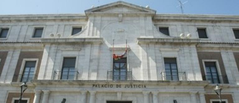Palacio-Justicia-Valladolid_EDEIMA20120801_0005_1.jpg