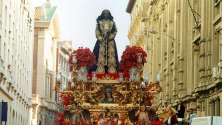 Procesionreligion_EDEIMA20110524_0006_1.jpg