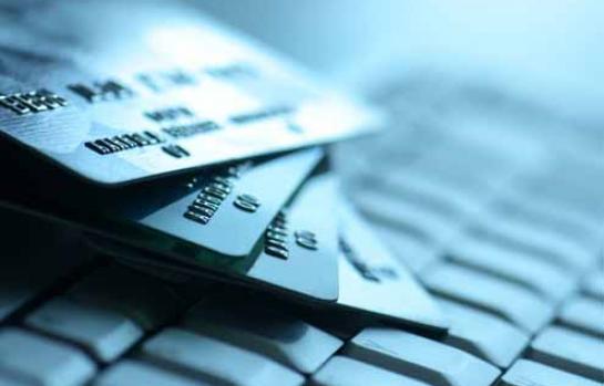 Tarjetas-credito-dinero_EDEIMA20110201_0023_1.jpg