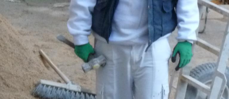 Trabajadorinmigranteextranjero_EDEIMA20110419_0007_1.jpg