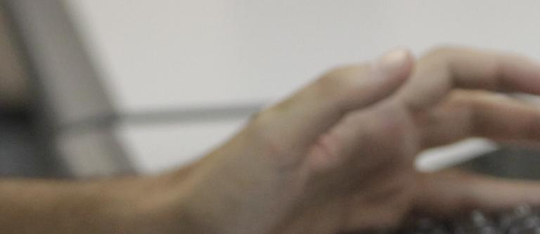 Trabajadorlaboralteclado_EDEIMA20140915_0017_1.jpg