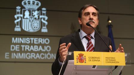 Valeriano-Gomez-ministro-Trabajo-Inmigracion_EDEIMA20110218_0006_1.jpg