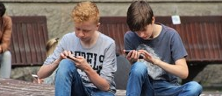 grooming-necesidad-informar-exponen-Internet_EDEIMA20171207_0004_1.png