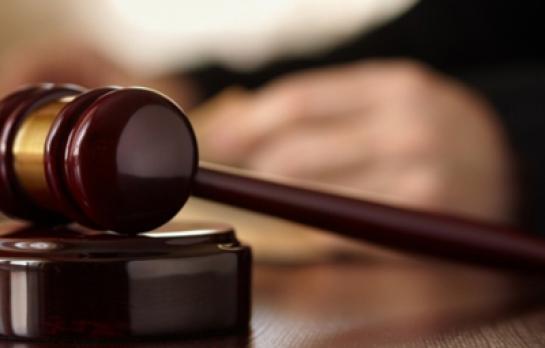 maza-juez-justicia-derecho_EDEIMA20130920_0008_1.jpg