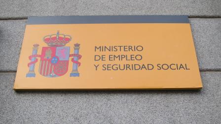 ministerio-Empleo-Seguridad-Social_EDEIMA20120120_0004_1.jpg