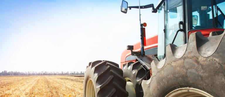 tractor_EDEIMA20171128_0011_1.jpg