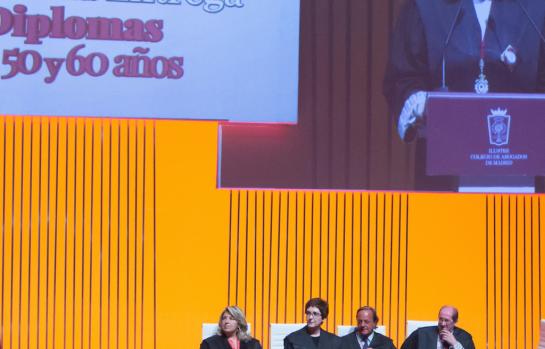 Homenaje-colegiados-ICAM_EDEIMA20170627_0009_1.jpg