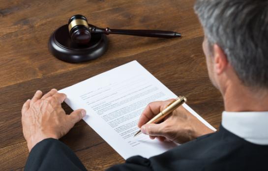 Juezlegaljusticia_EDEIMA20170302_0001_1.jpg