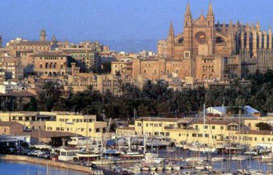 Palma-Mallorca_EDEIMA20120524_0003_1.jpg