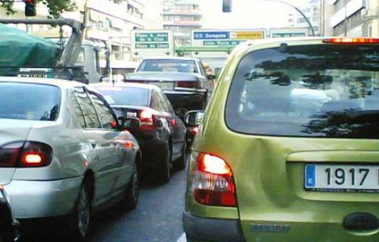 Trafico-coches_EDEIMA20110503_0006_1.jpg