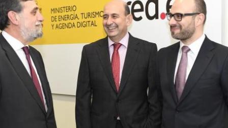 nuevo-equipo-directivo-nombramiento-red-es_EDEIMA20170104_0003_1.jpg