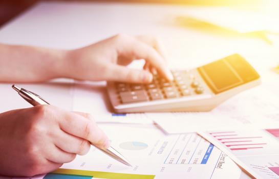 fiscal,economía,impuestos