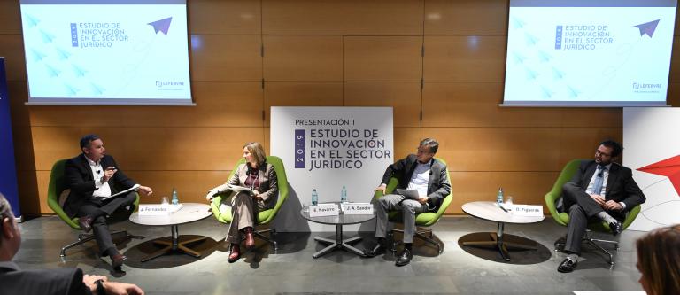 De izq a dcha Jordi Fernández, Eugenia Navarro, José Ángel Sandín y David Figueras
