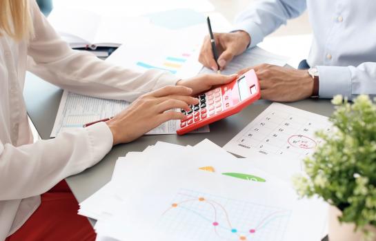 Economía-impuesto-fiscal