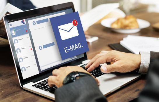 Notificación-comunicación-email