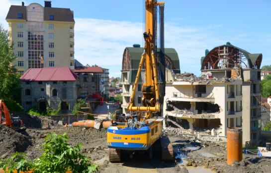 Demolición de viviendas ilegales