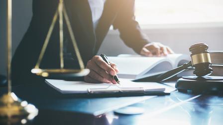 Legal-justicia-abogado