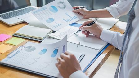 Contable-economía-impuesto