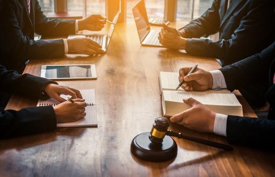 ABOGADOS