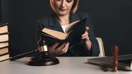 Jueza-abogada-legal