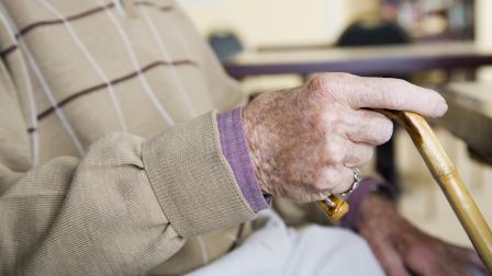 Jubilado-pensionista-residencia de mayores