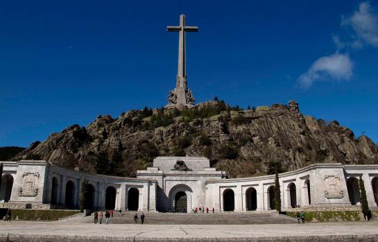 Fundación Franco para paralizar la exhumación