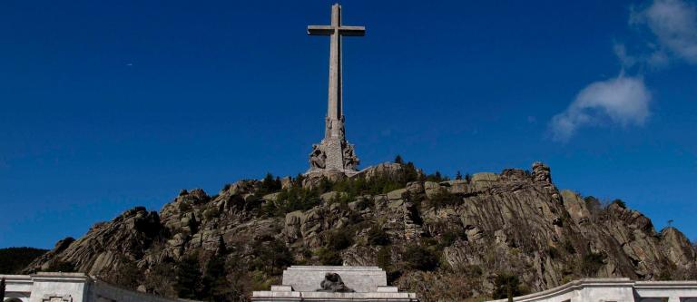 Fundación Franco para paralizar la exhumación