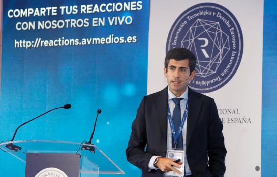 Moises Barrio: Profesor de Derecho digital y Premio Enatic 2018