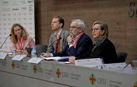 Paloma Aparicio,, Sebastian Hartmann, Juan Pujol, y Chantal Vermeire ELTA Legaltech